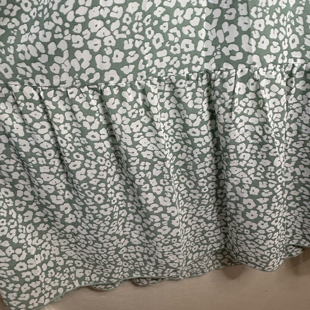 Green Floral Maxi Dress - Picture 9 of 12